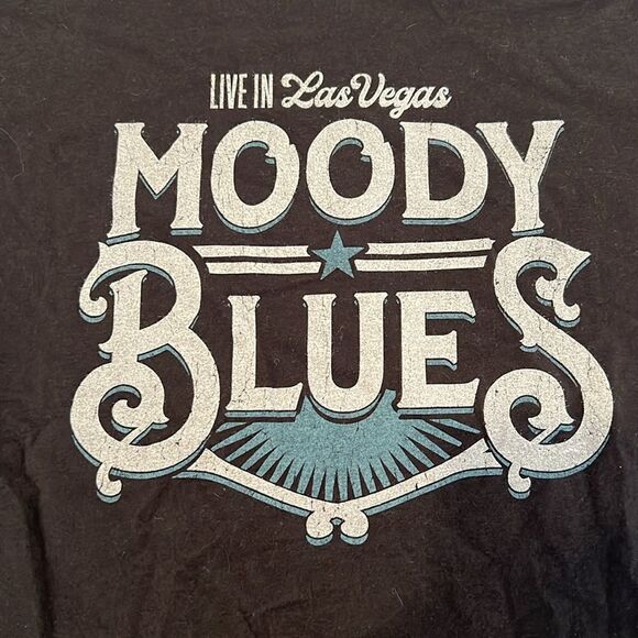 Hanes Moody Blues live in Vegas size large  short sleeve concert tshirt EUC - Picture 4 of 10